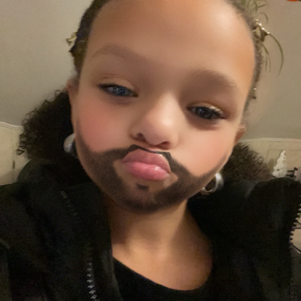 Meet your Posher, Jalyah